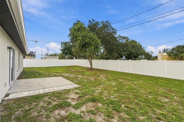 1324 AUBURN STREET, Lakeland, FL 33801