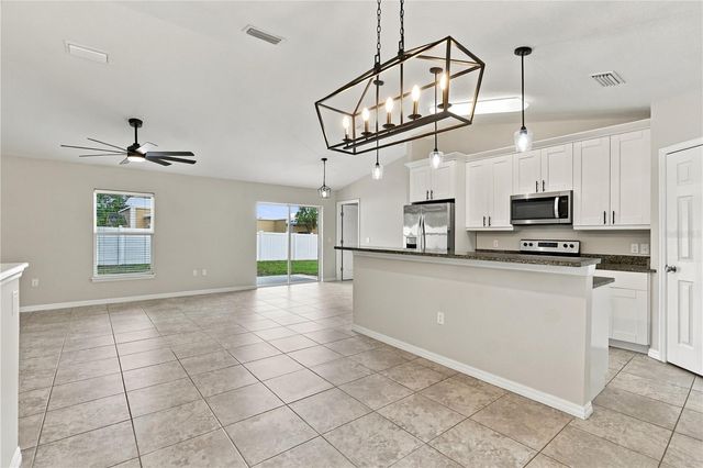 1324 AUBURN STREET, Lakeland, FL 33801