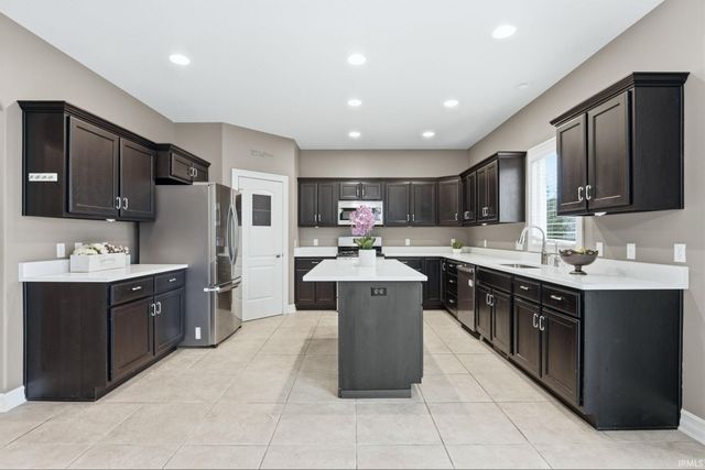 2210 Tuscon Trail, Fort Wayne, IN 46814