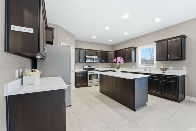 2210 Tuscon Trail, Fort Wayne, IN 46814