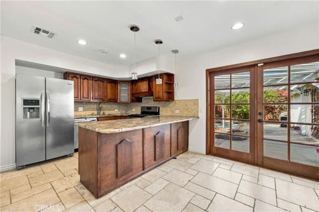 5017 Rubio Avenue, Encino, CA 91436