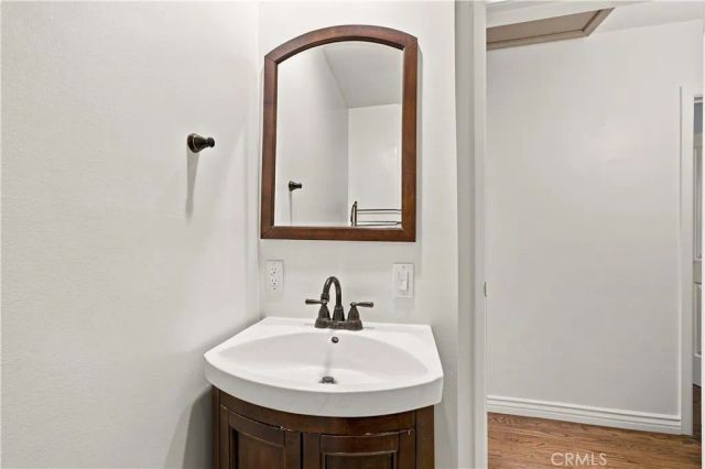 5017 Rubio Avenue, Encino, CA 91436