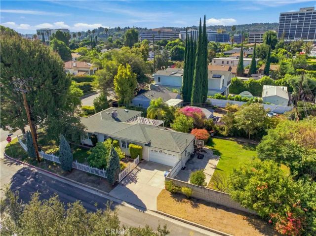 5017 Rubio Avenue, Encino, CA 91436