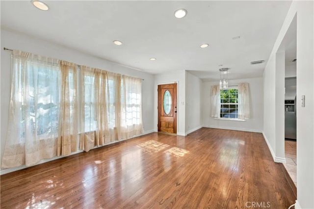 5017 Rubio Avenue, Encino, CA 91436