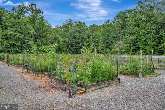 12001 HONOR BRIDGE FARM DR, Spotsylvania, VA 22551