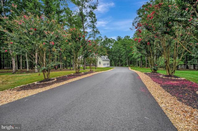 12001 HONOR BRIDGE FARM DR, Spotsylvania, VA 22551