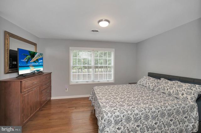 12001 HONOR BRIDGE FARM DR, Spotsylvania, VA 22551