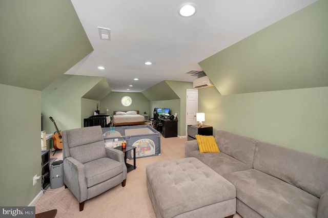 12001 HONOR BRIDGE FARM DR, Spotsylvania, VA 22551