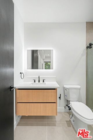 1907 S Corning Street 1, Los Angeles, CA 90034
