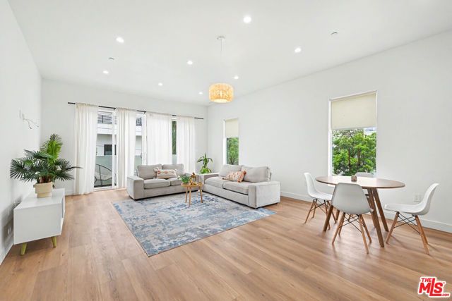 1907 S Corning Street 1, Los Angeles, CA 90034