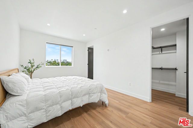 1907 S Corning Street 1, Los Angeles, CA 90034