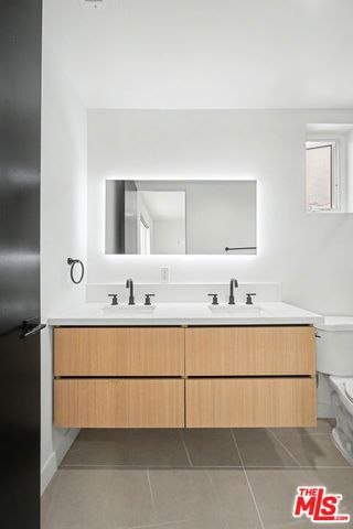 1907 S Corning Street 1, Los Angeles, CA 90034