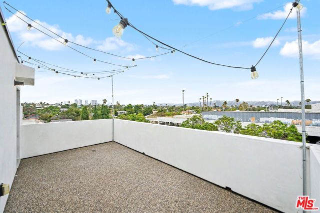 1907 S Corning Street 1, Los Angeles, CA 90034