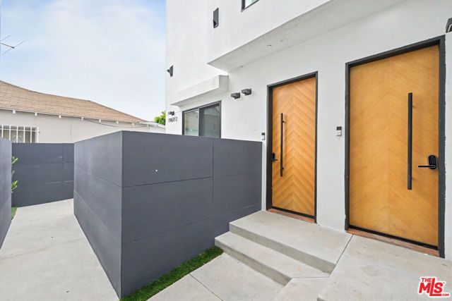 1907 S Corning Street 1, Los Angeles, CA 90034