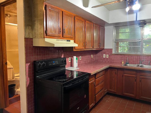 1107 Katie Lane, White Hall, AR 71602