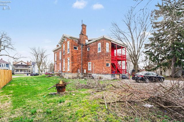 519 Huron Ave, Sandusky, OH 44870