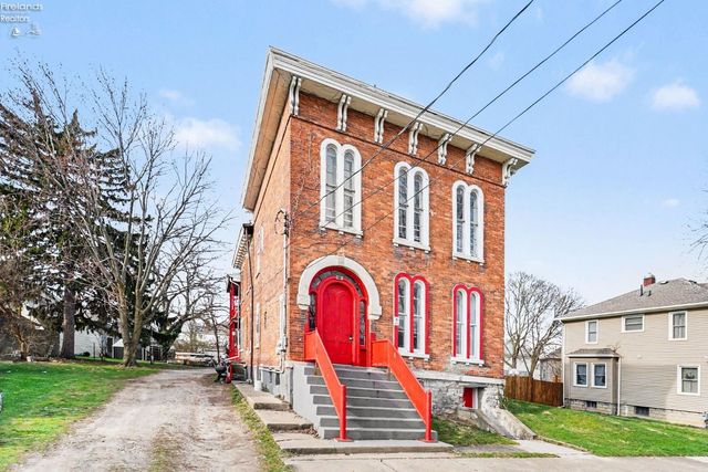 519 Huron Ave, Sandusky, OH 44870