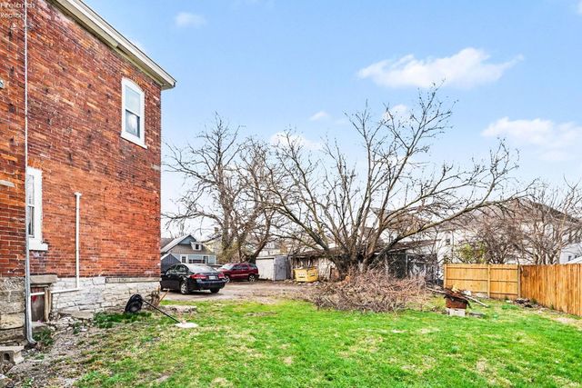 519 Huron Ave, Sandusky, OH 44870