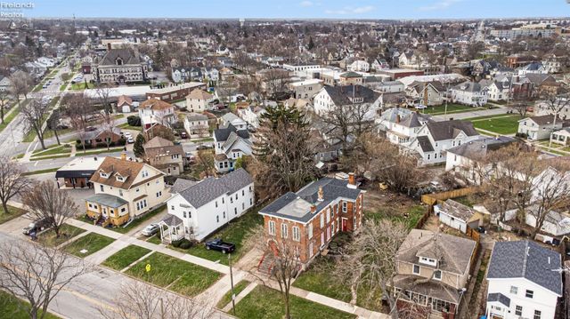 519 Huron Ave, Sandusky, OH 44870