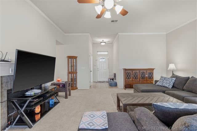 3244 S 202nd East Avenue E, Broken Arrow, OK 74014