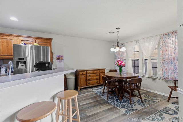 3244 S 202nd East Avenue E, Broken Arrow, OK 74014