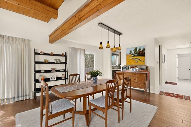 215 La Marta Court, Santa Fe, NM 87501