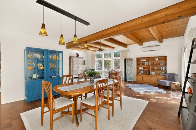 215 La Marta Court, Santa Fe, NM 87501