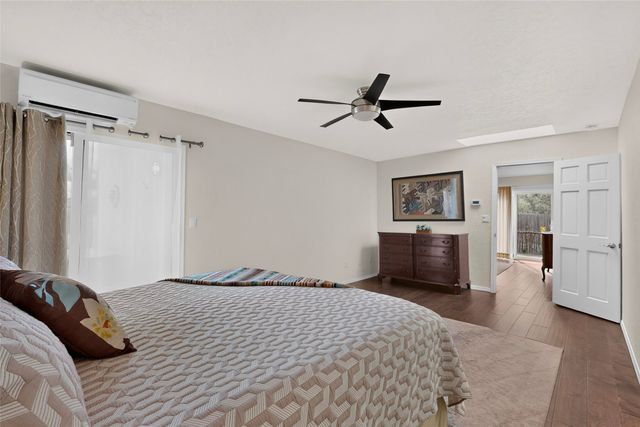 215 La Marta Court, Santa Fe, NM 87501