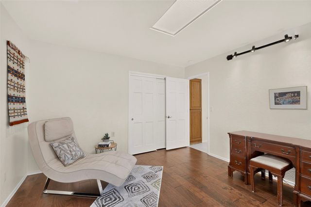 215 La Marta Court, Santa Fe, NM 87501