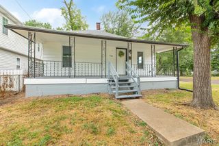 304 S Pence Street, East Alton, IL 62024