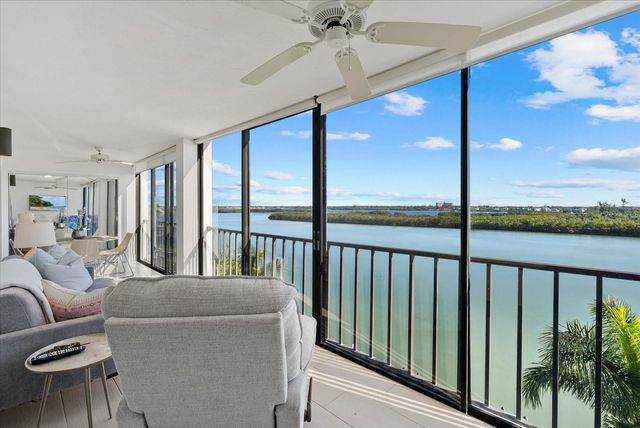 9393 MIDNIGHT PASS ROAD 606, Sarasota, FL 34242