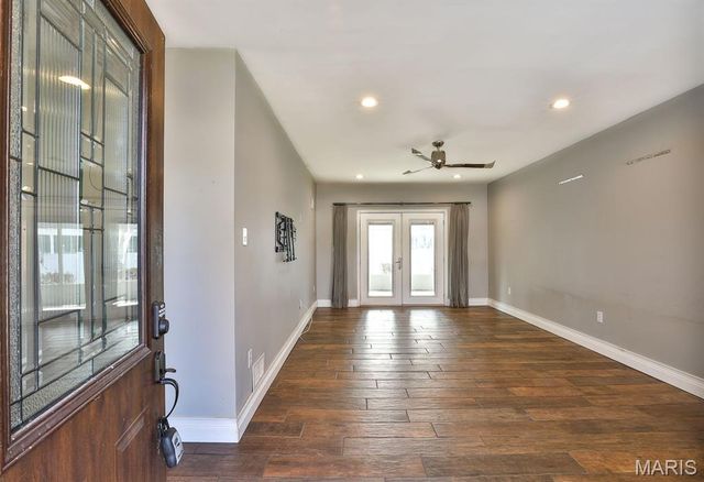 208 Huntleigh Drive, St Louis, MO 63122