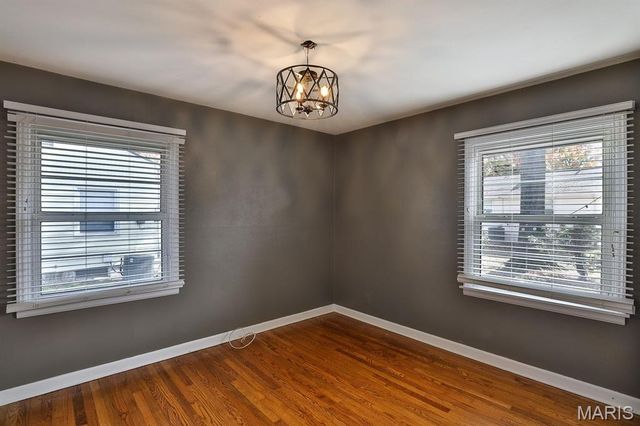 208 Huntleigh Drive, St Louis, MO 63122