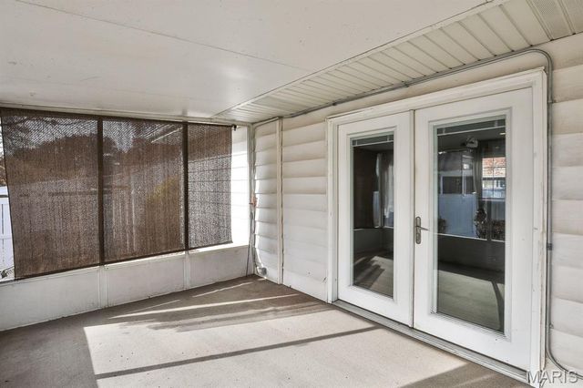 208 Huntleigh Drive, St Louis, MO 63122