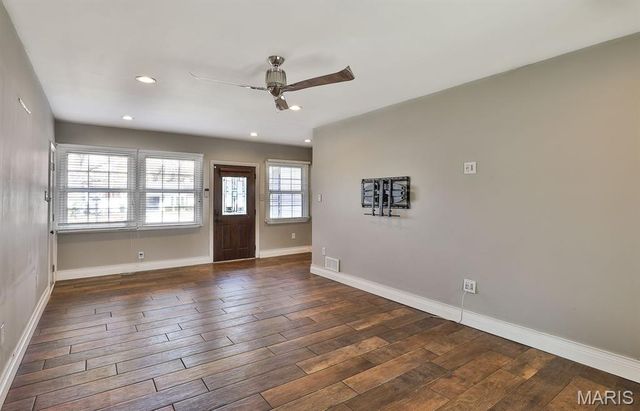 208 Huntleigh Drive, St Louis, MO 63122