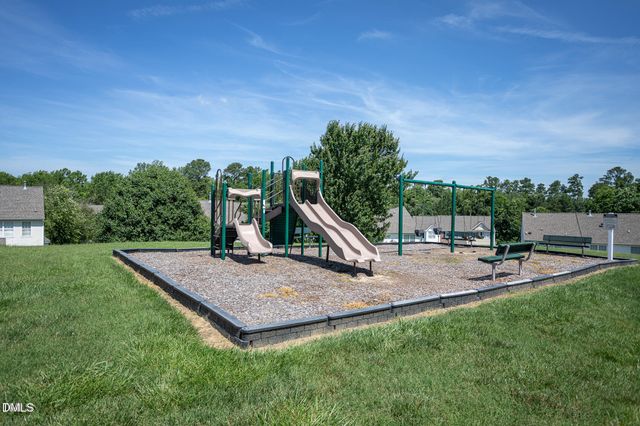 8520 Bratt Avenue, Wake Forest, NC 27587