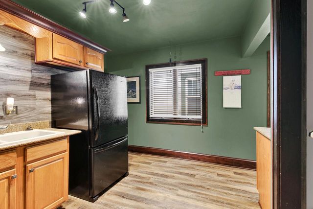 2215 S 73rd STREET, West Allis, WI 53219