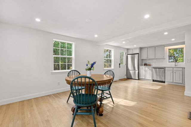 79 Colchester Dr, Plymouth, MA 02360