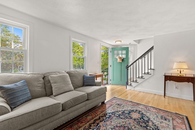 79 Colchester Dr, Plymouth, MA 02360