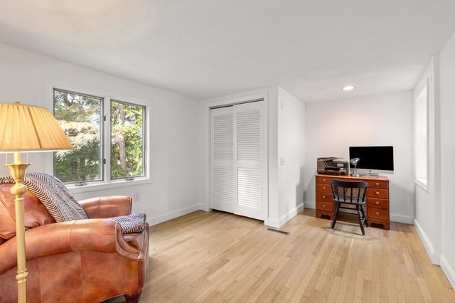 79 Colchester Dr, Plymouth, MA 02360