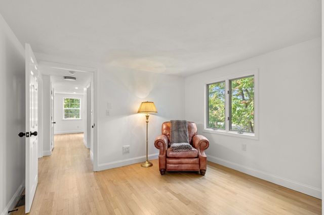 79 Colchester Dr, Plymouth, MA 02360