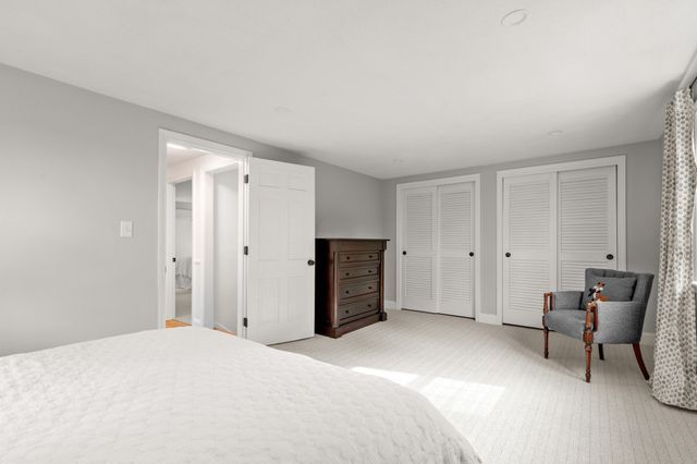 79 Colchester Dr, Plymouth, MA 02360