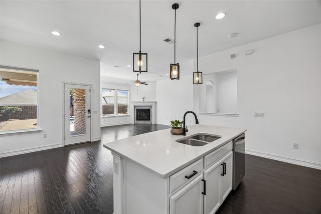 2909 Barnsley Drive, Mckinney, TX 75071