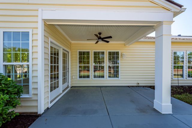 318 Oyster Bay Drive, Summerville, SC 29486