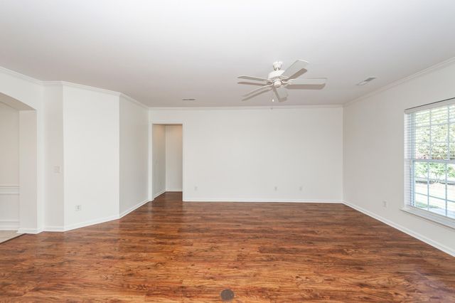 318 Oyster Bay Drive, Summerville, SC 29486