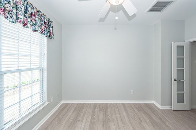 318 Oyster Bay Drive, Summerville, SC 29486