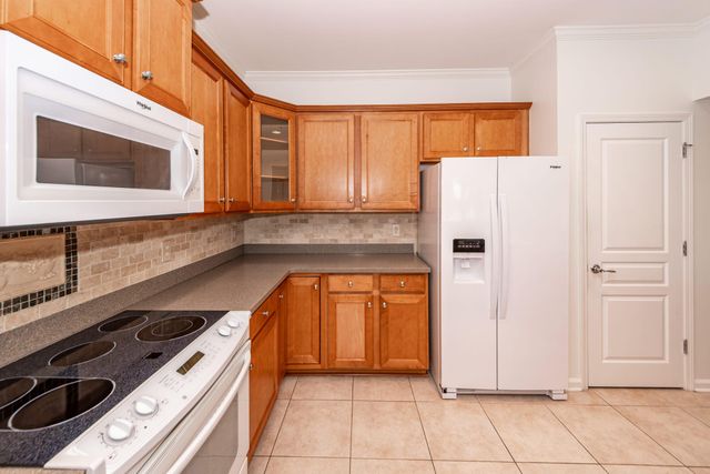 318 Oyster Bay Drive, Summerville, SC 29486