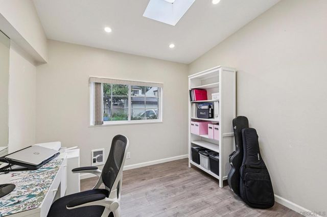 8870 Caminito Primavera, La Jolla, CA 92037