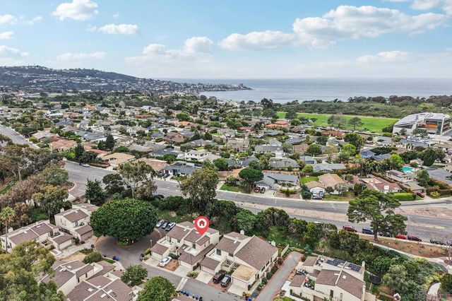 8870 Caminito Primavera, La Jolla, CA 92037