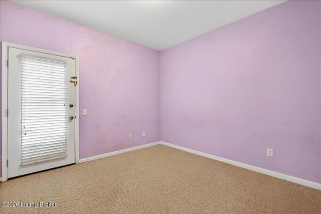 209 S Dorsey Ln, Louisville, KY 40223